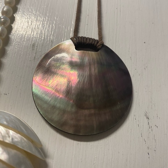 Shell Necklaces - Picture 7 of 7